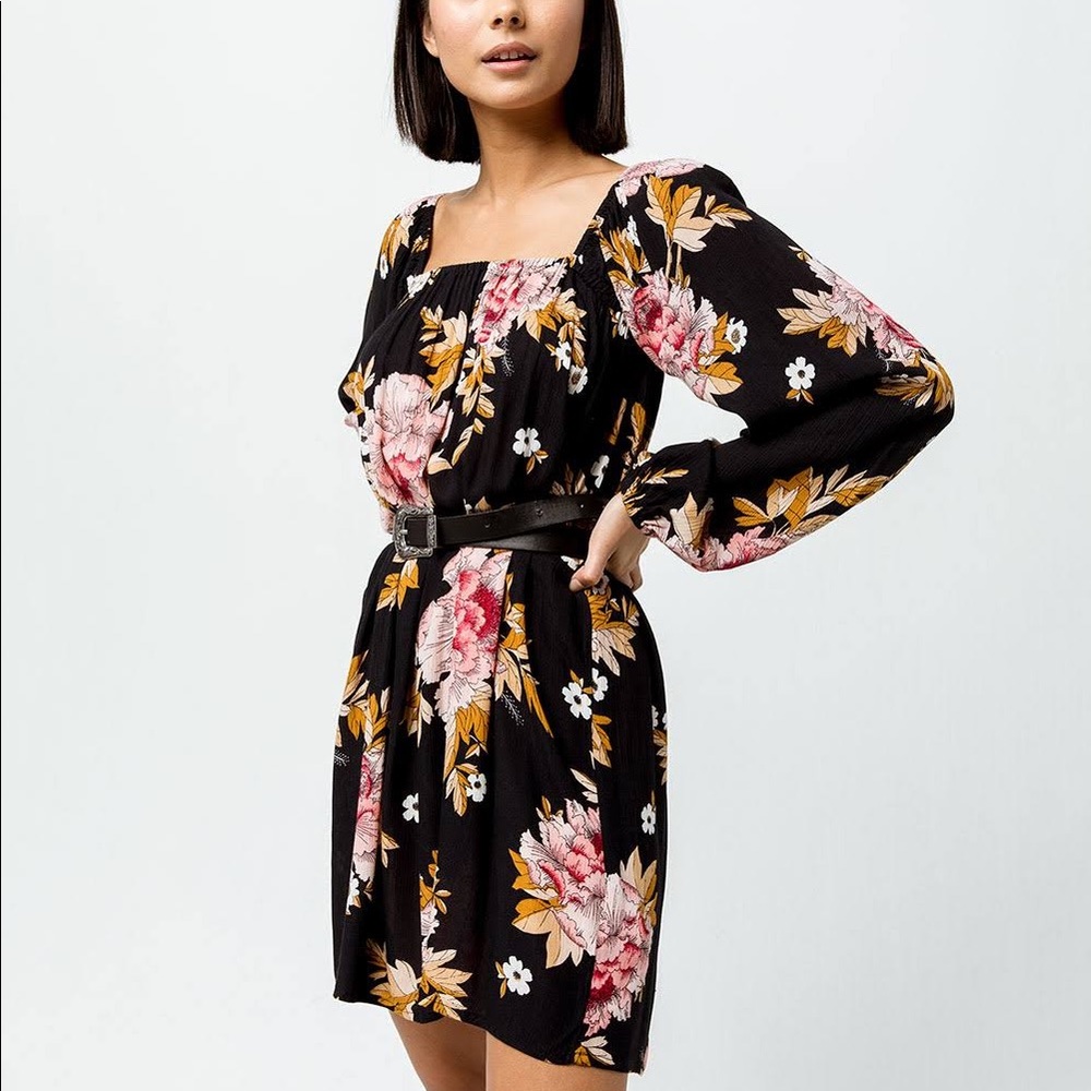 Billabong Spring Forward Off-shoulder mini dress